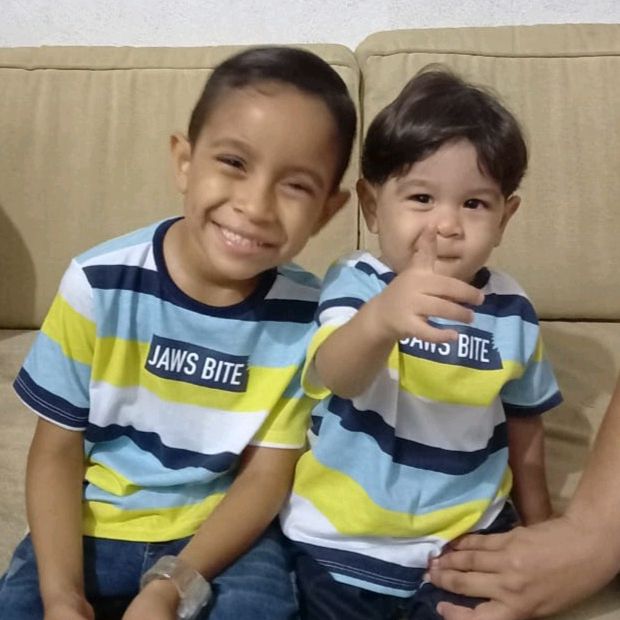 Profile Picture of Steven & Sneyder (@stevensneyder) on Tiktok