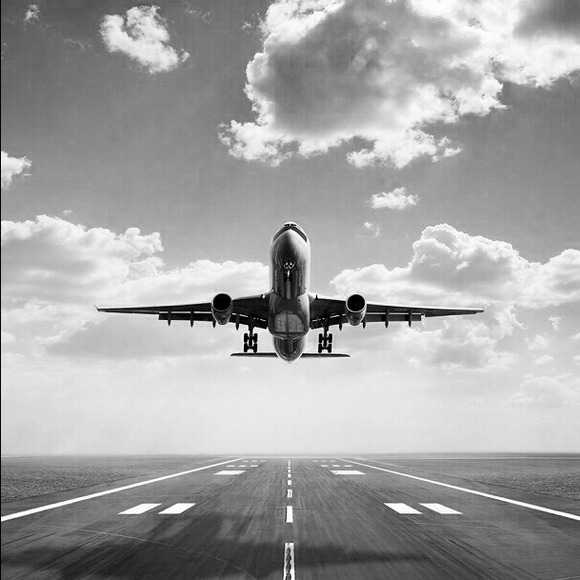 Profile Picture of Leudy Pichardo (@addictedtomoney) on Poshmark