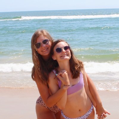 Profile Picture of Caroline Bowling (@Carolinebowlin) on Twitter