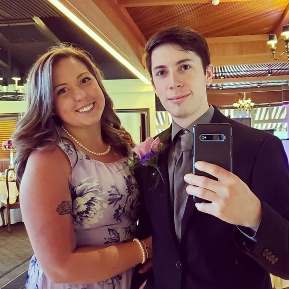 Profile Picture of Dustin Downing (@microsqwrll) on Poshmark