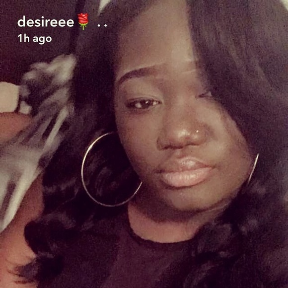 Profile Picture of Desiree Pitts (@dessypitts8) on Poshmark