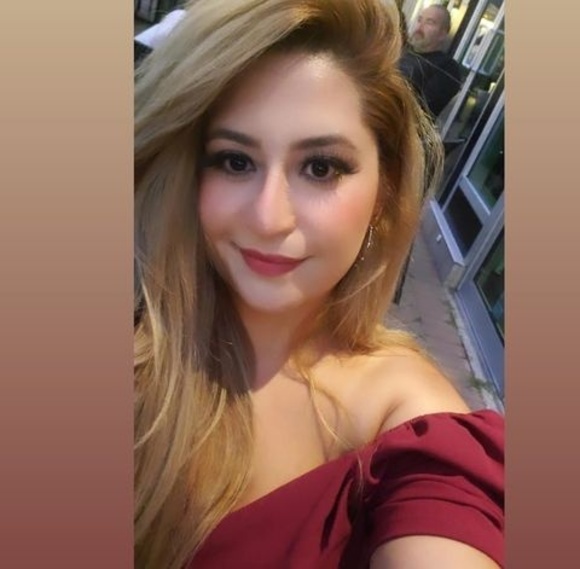 Profile Picture of Emira Emira (@amirabousrih0) on Poshmark