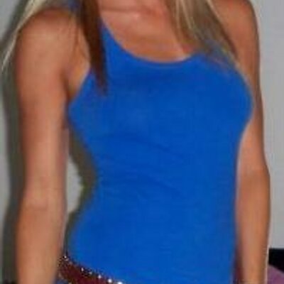 Profile Picture of Isabelle Wong (@isabelle19c) on Twitter