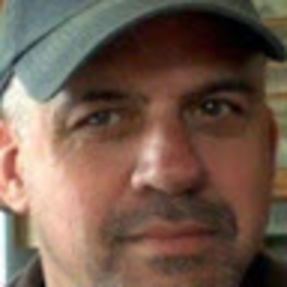 Profile Picture of James Patrick (@masterbuilderca) on Poshmark