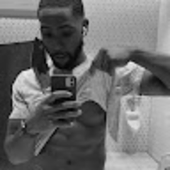 Profile Picture of Chad Moschino (@cj349y) on Poshmark