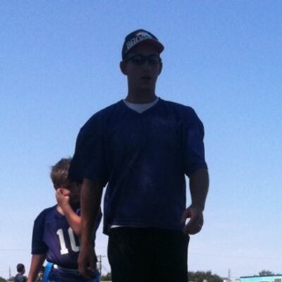 Profile Picture of Phillip Mullins (@philash10) on Twitter