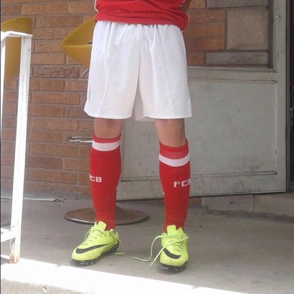 Profile Picture of Kevin Contreras (@lazycontreras) on Poshmark