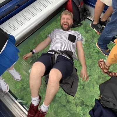 Chris Hawton - Twitter Profile Picture of Chris Hawton (@CaravanAwesome) on Twitter