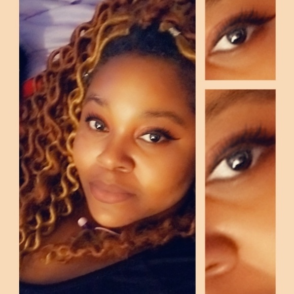 Profile Picture of Lenora Heath (@queennora32) on Poshmark