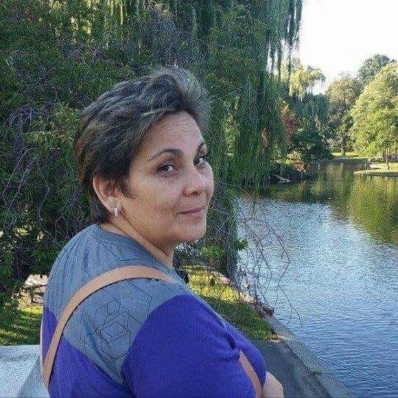 Profile Picture of Silvia Velásquez (@jade1565) on Poshmark