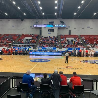 Profile Picture of Erik Young (@ExposureFlhoops) on Twitter