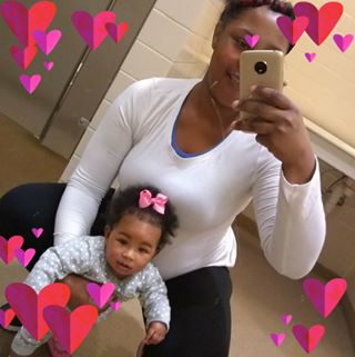 Profile Picture of Michelle Onlywantyou Dozier (@Mz2StRaIghTtHanG4uHoEzMoOrE) on Facebook