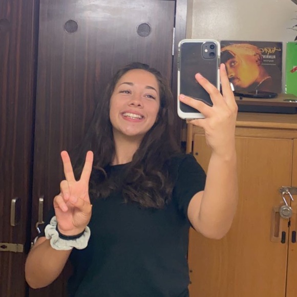 Profile Picture of Madison Kruchten (@matisin) on Poshmark