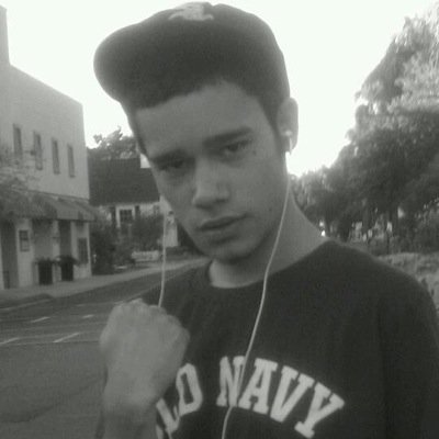 Profile Picture of Taylor Floyd (@TaylorBangFloyd) on Twitter