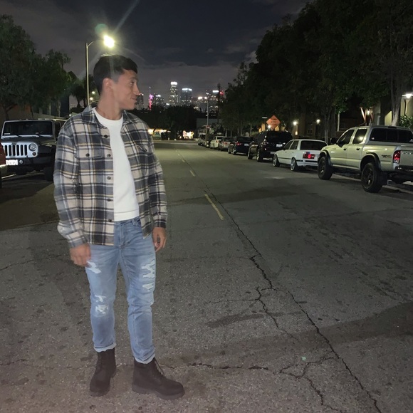 Profile Picture of Richard Andrade (@ricky4potus) on Poshmark