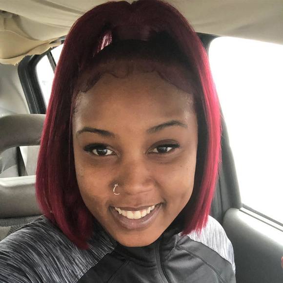 Profile Picture of Tiara Simon (@tiarasimon) on Poshmark