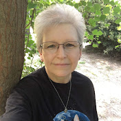 Profile Picture of Debbie Daniel (@danton87) on Youtube