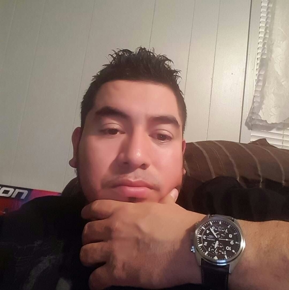 Profile Picture of Luis Moreno (@luismoreno8324) on Poshmark