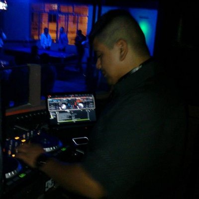 Profile Picture of Octavio Zavala (@octaviozavalad1) on Twitter