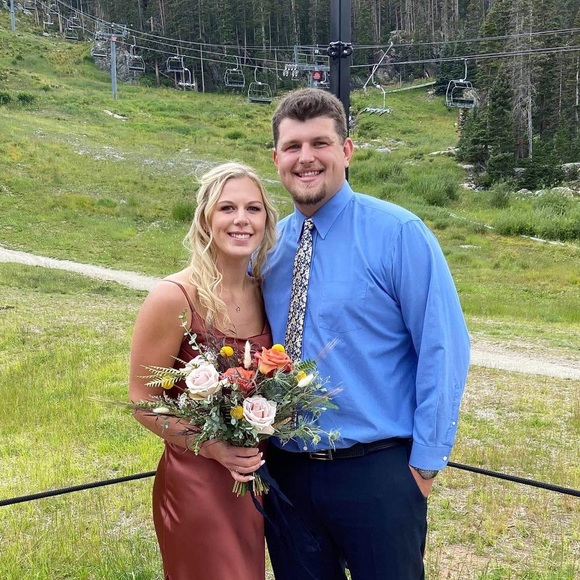 Cara Lemirande - Poshmark Profile Picture of Cara Lemirande (@clemirande22) on Poshmark