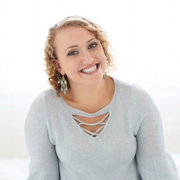 Profile Picture of Kenna Prins (@kennaprins) on Poshmark