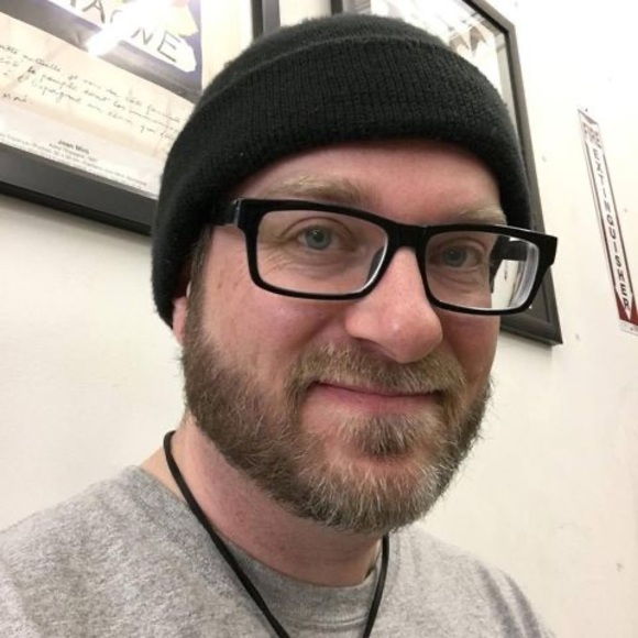 Profile Picture of Mark Gilsdorf (@markgilsdorf) on Poshmark