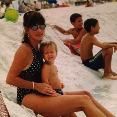 Profile Picture of Suzanne B Jarvis (@SuzanneBJarvis1) on Twitter