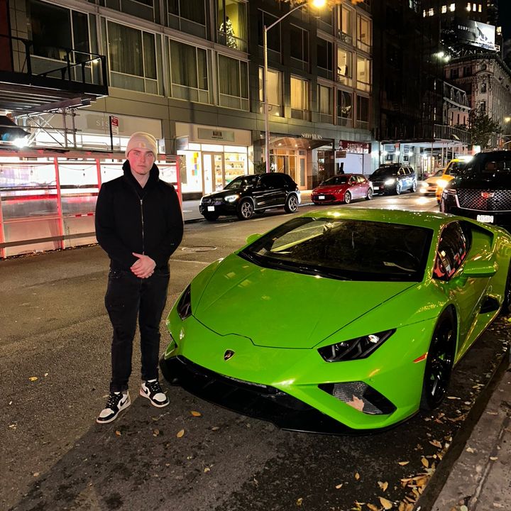 Profile Picture of davidborawski (@davidborawski) on Tiktok