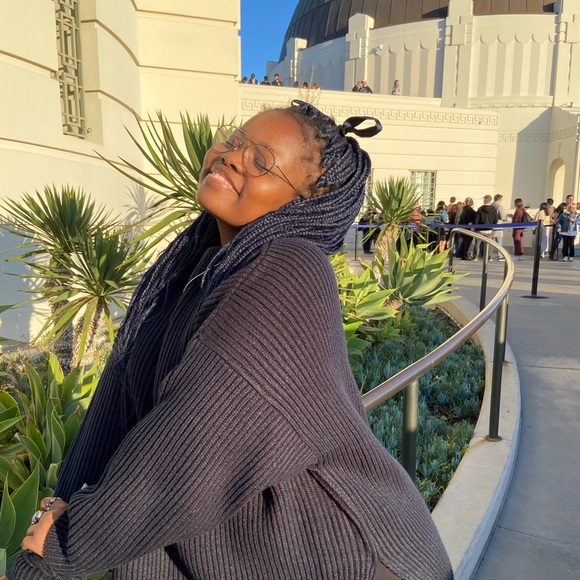 Profile Picture of Asanda Bhengu (@bhenguasanda) on Poshmark