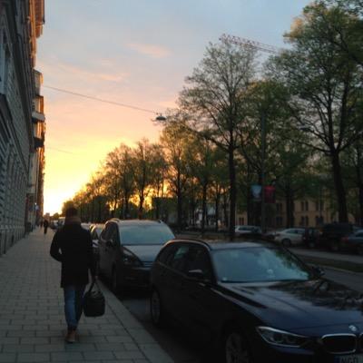 Profile Picture of R N (@Ren_Ng) on Twitter