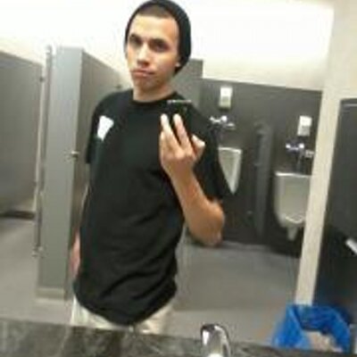 Profile Picture of Brandon Picard (@1talianSwagg) on Twitter