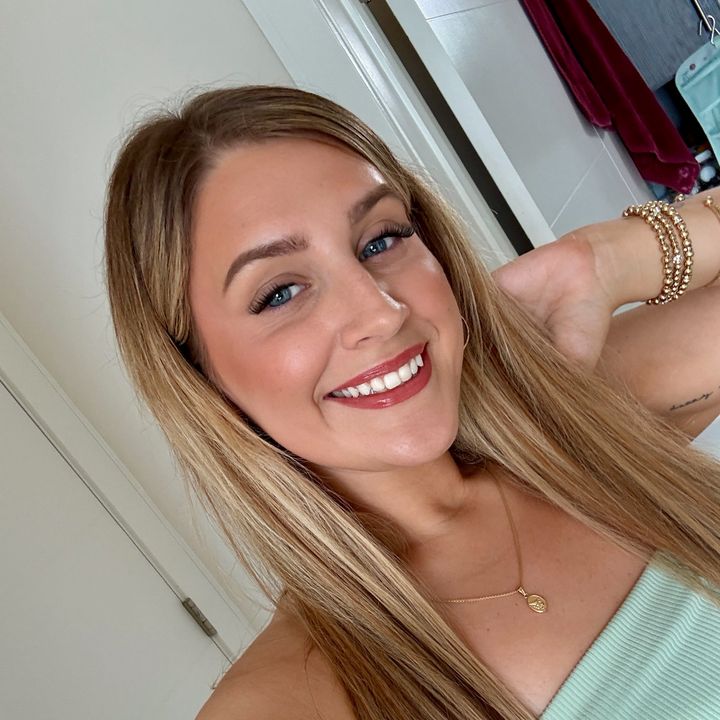 Profile Picture of Alizandria 🪽 (@alimachado) on Tiktok