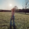 Profile Picture of   Did anyone else see that?... (@ana.russell.johnson) on Tiktok