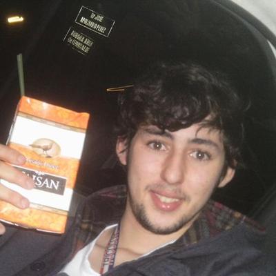 Profile Picture of Mauro Silvera (@BetyRocco) on Twitter