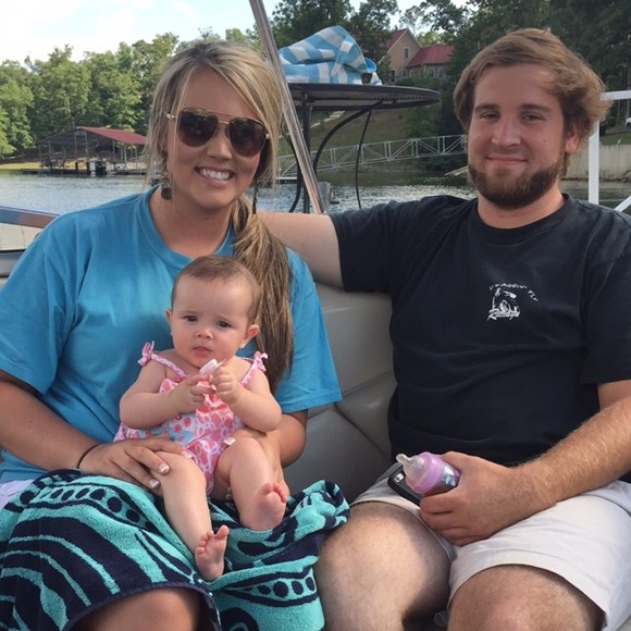 Profile Picture of Karleigh Garrett (@kargarrett) on Poshmark