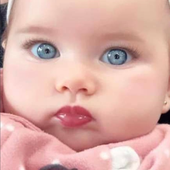 Profile Picture of Dalal Ahmad (@daldalalahmad06) on Poshmark