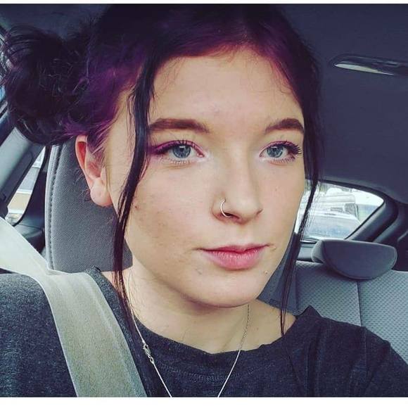 Profile Picture of Evelyn Loudermilk (@evyjon0208) on Poshmark