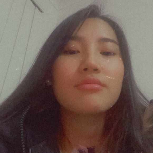 Profile Picture of Adeepsha Rai (@adeepsharai) on Poshmark