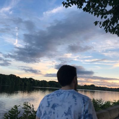 Profile Picture of Stephen Panos (@IntenseVanilla) on Twitter