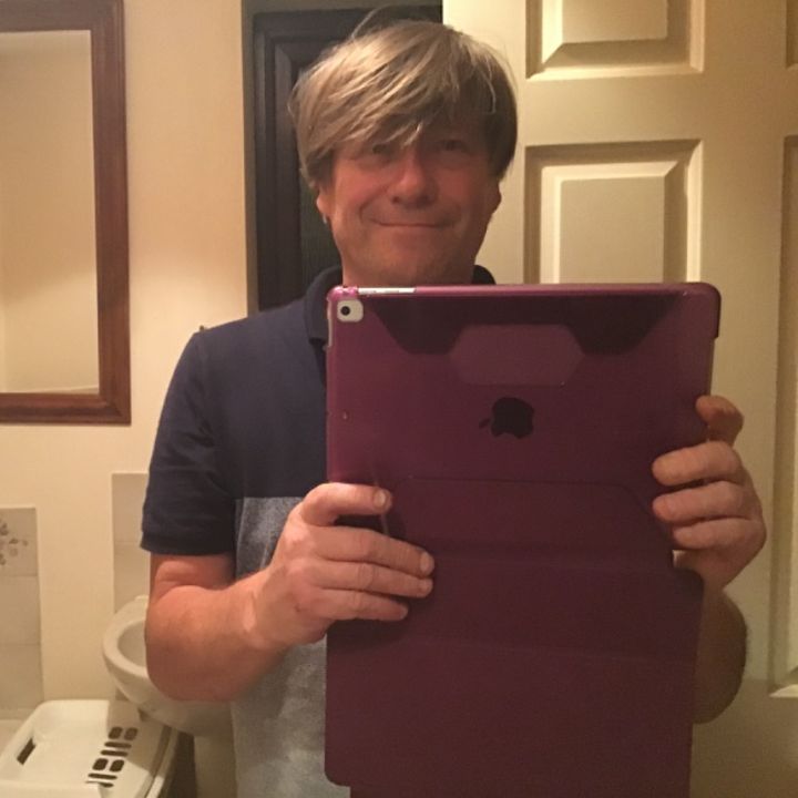 Profile Picture of paul (@paulanstee777) on Tiktok