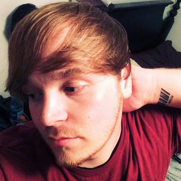 Profile Picture of Keegan Wiebold (@keeganwiebold) on Poshmark