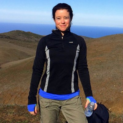 Profile Picture of Julia Stein Randall (@SteinRandall) on Twitter