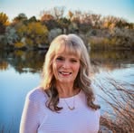 Profile Picture of Kandie Holverson Howard (@kandie.holversonhoward) on Facebook