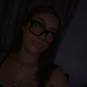 Profile Picture of Hailey Mitchell (@The.Daily.Hailey) on Youtube