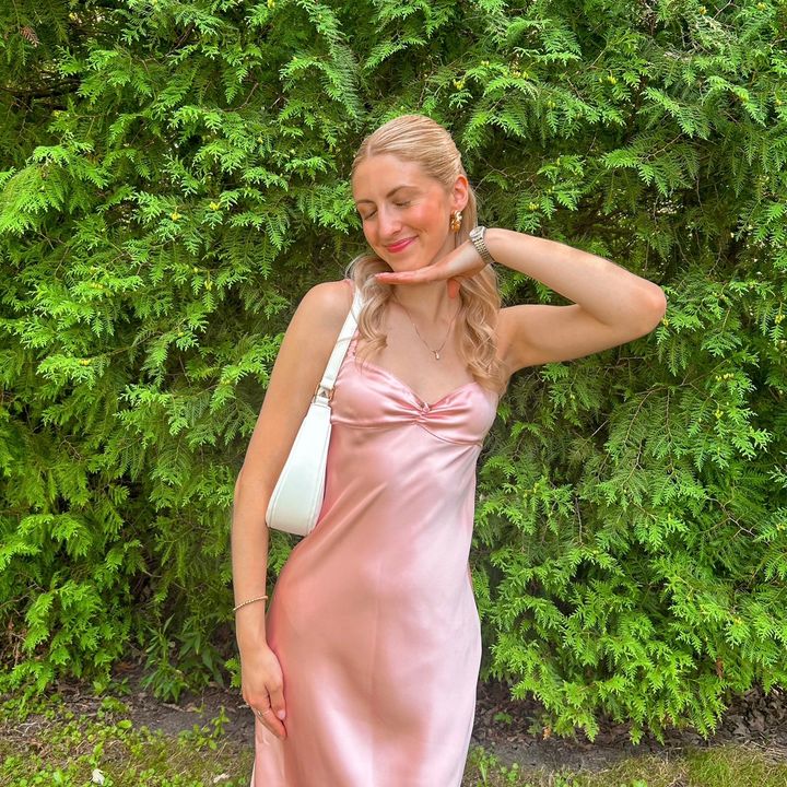 Profile Picture of Belle (@isabella_schilt) on Tiktok