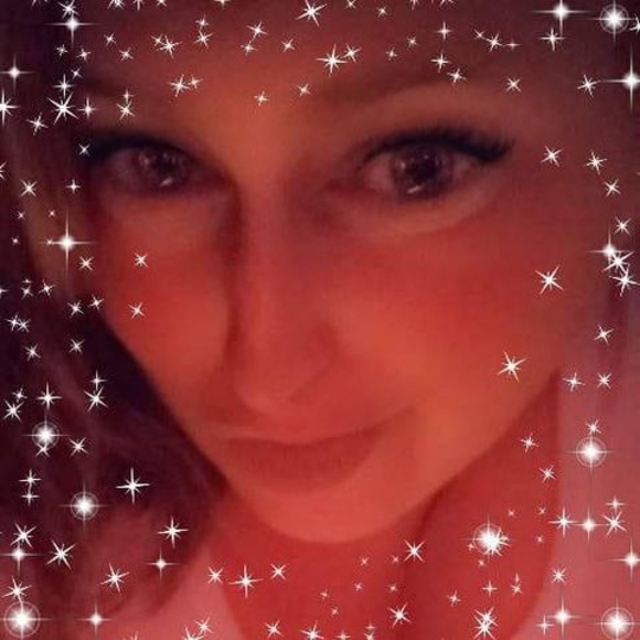 Profile Picture of Christine Szuchy (@christineszuchy) on Poshmark