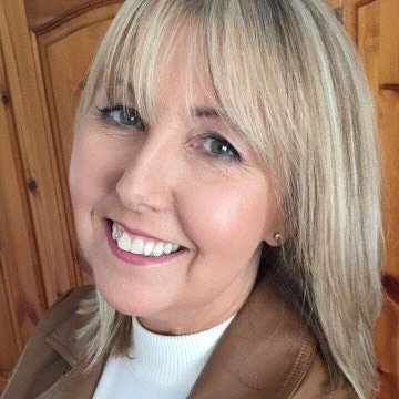 Profile Picture of Beverley Hanson (@MissMae46) on Twitter