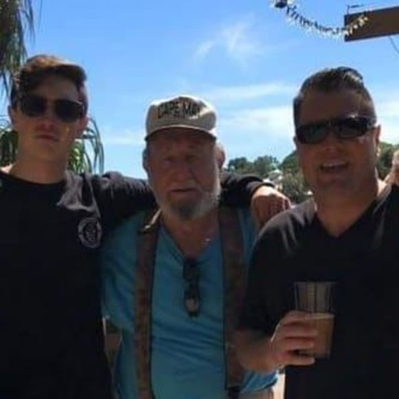 Profile Picture of John Ossi (@ossified29) on Poshmark