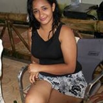 Profile Picture of Paola Ulloa (@paolaulloa15) on Twitter