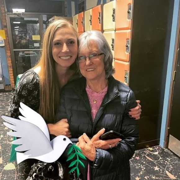 Profile Picture of Betty Bartoloni (@bettyb1517) on Poshmark